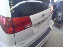 2005 TOYOTA SIENNA, WHITE, LE, 3.3L, AT. FWD,  Z25010